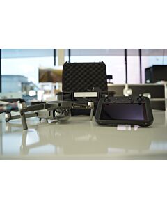 Achetez le DJI Mavic 2 Zoom avec le contrôleur Smart (modèle de démonstration) chez DroneLand !